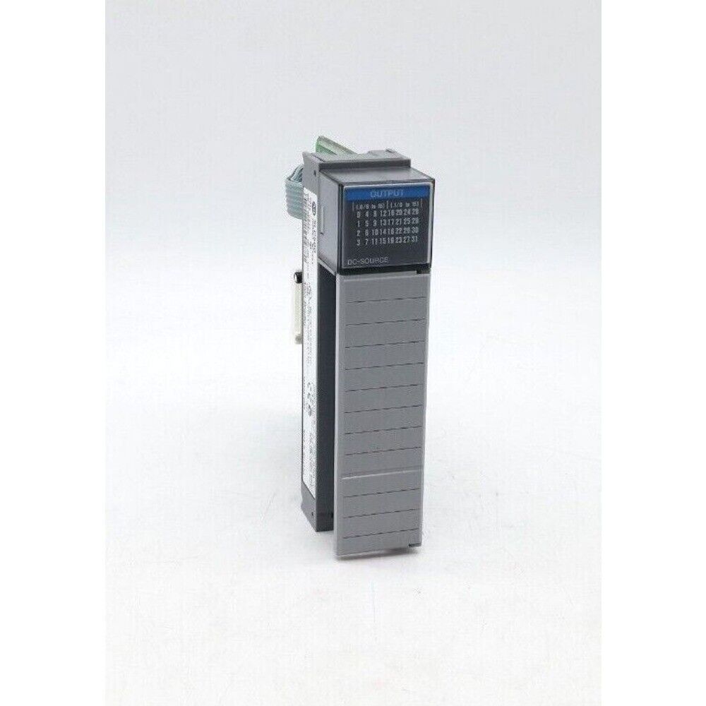 Allen-Bradley 1746-OB32 Ser D Output Module, featuring DC-SOURCE and OUTPUT indicators.