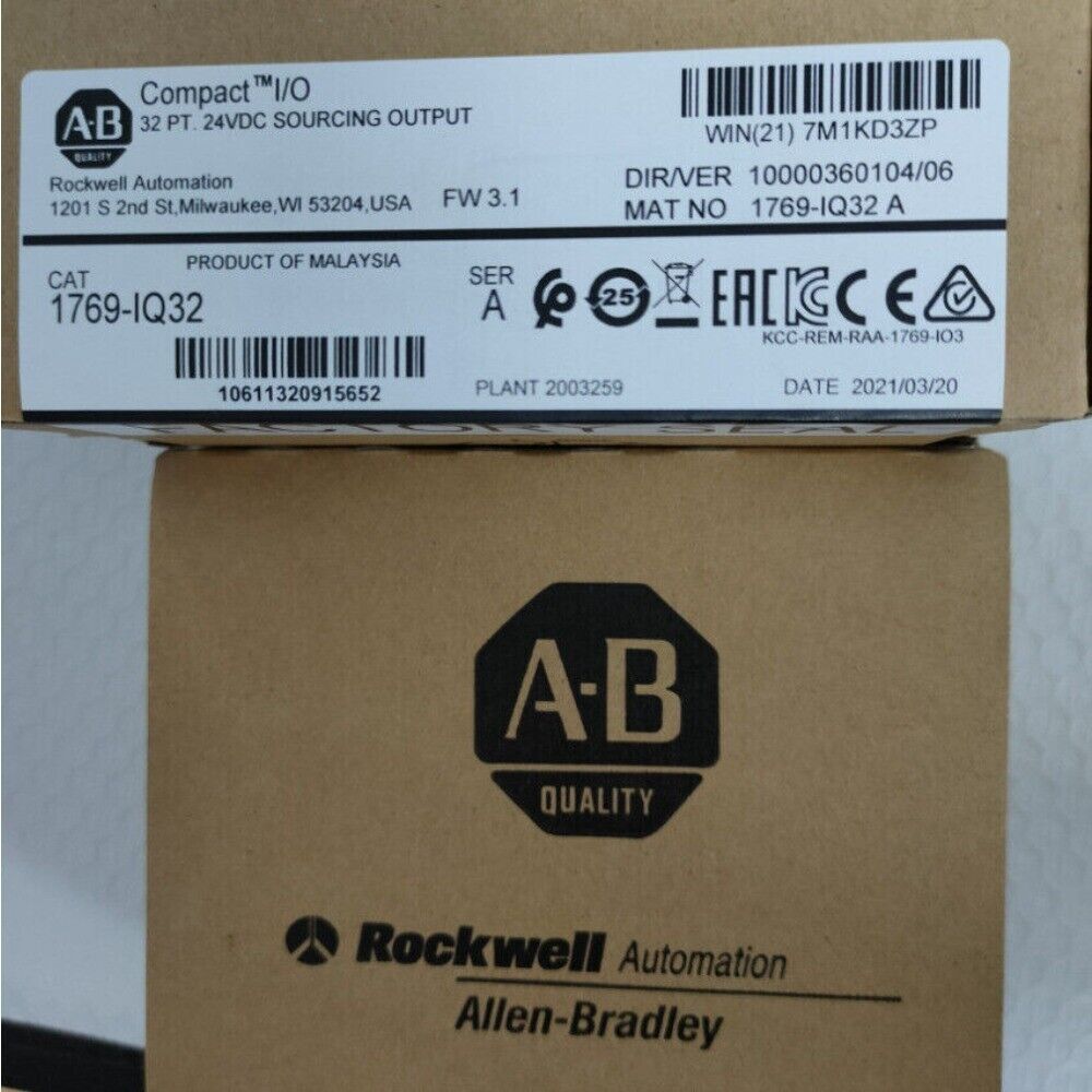 Allen-Bradley 1769-IQ32 Compact I/O module box, 24V DC, featuring product details and Rockwell Automation logo.