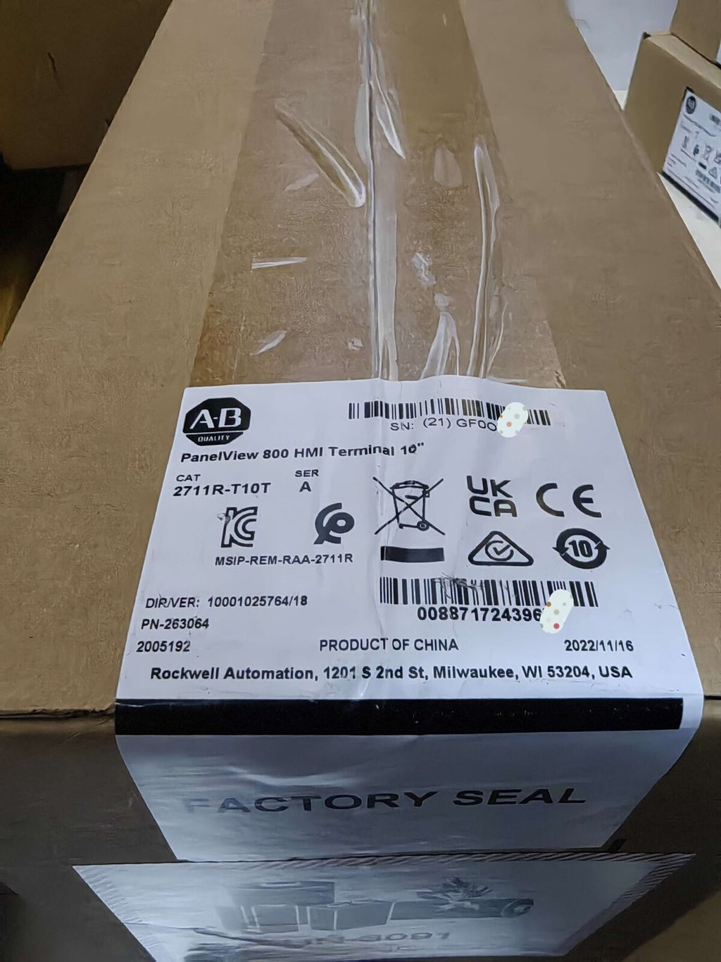 Allen-Bradley PanelView 800 HMI Terminal 10-inch box with factory seal, 2711R-T10T product, from Rockwell Automation.