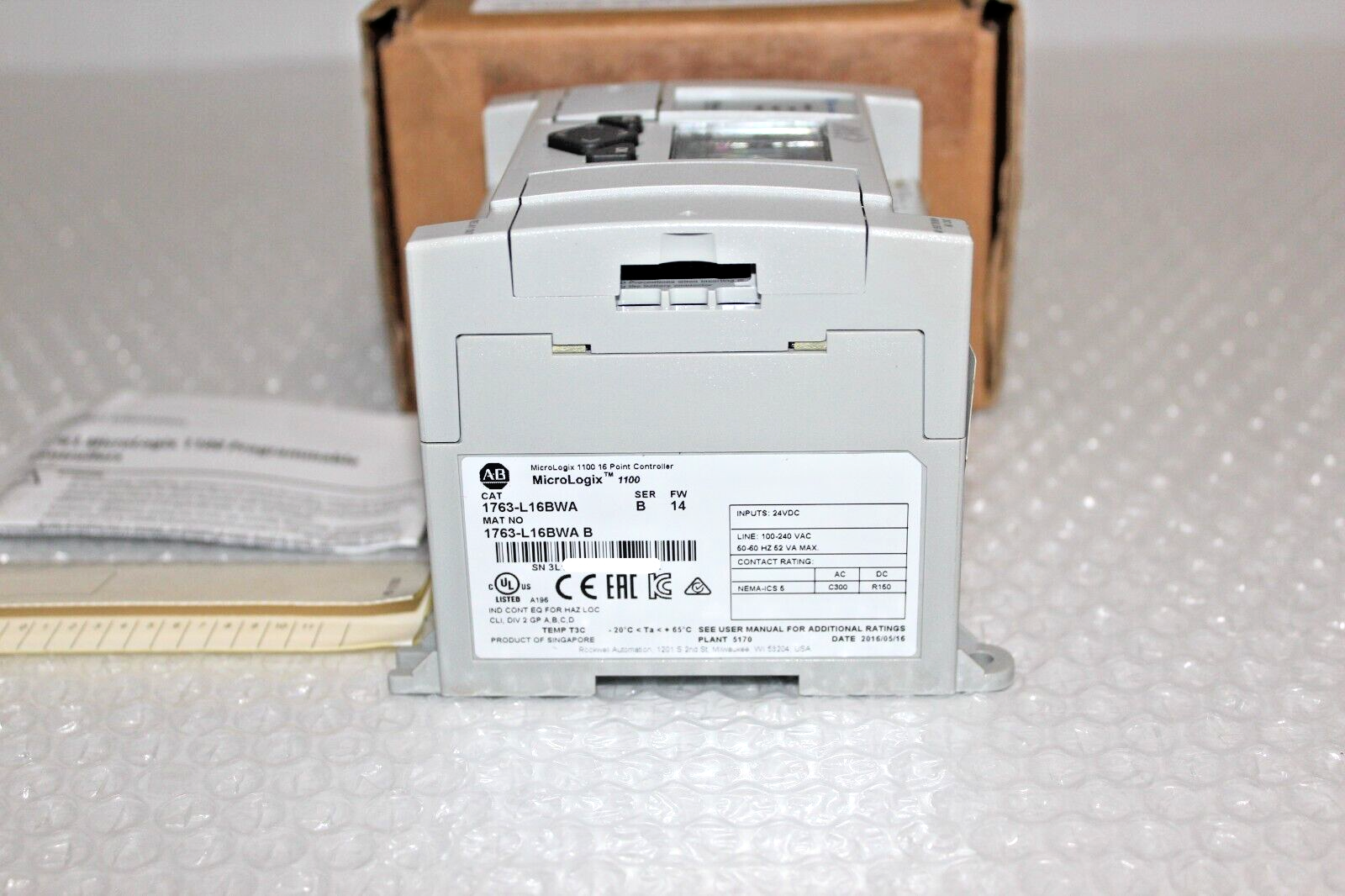MicroLogix 1100 1763-L16BWA Programmable Controller, industrial automation part, 24VDC Inputs, 100-240VAC Line, white